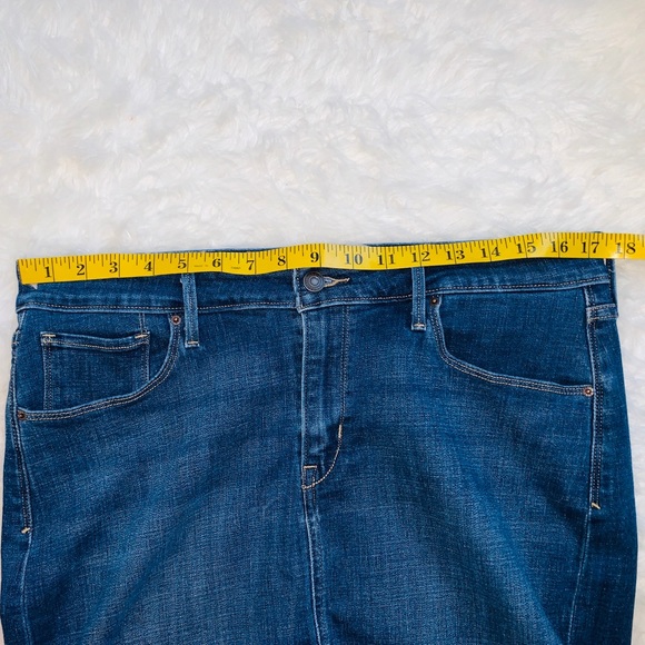 NWOT Levi’s skirt, just above knee, Sz 31 - Picture 5 of 10